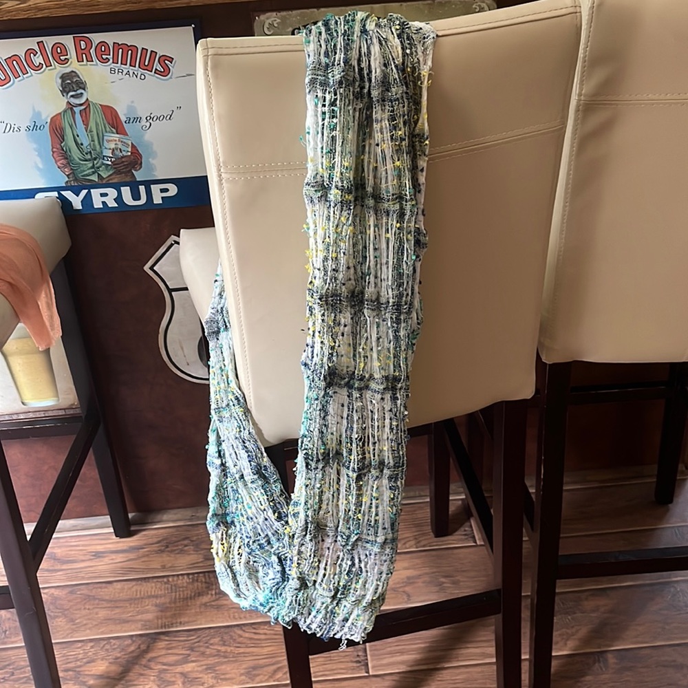 Multicolored Circle scarf